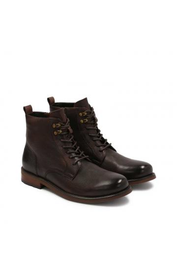 Ботинки на шнуровке