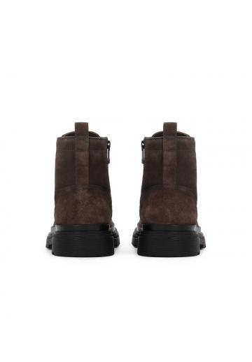 Ботинки на шнуровке