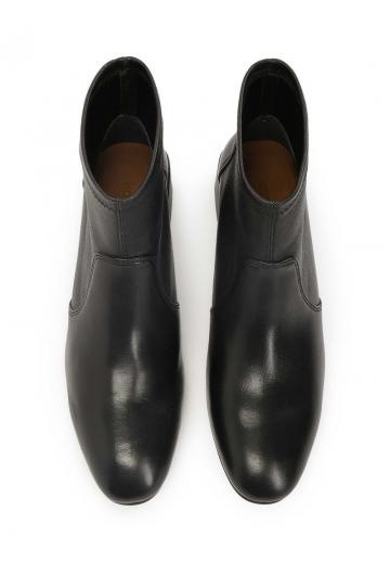 Полусапожки на высоком каблуке