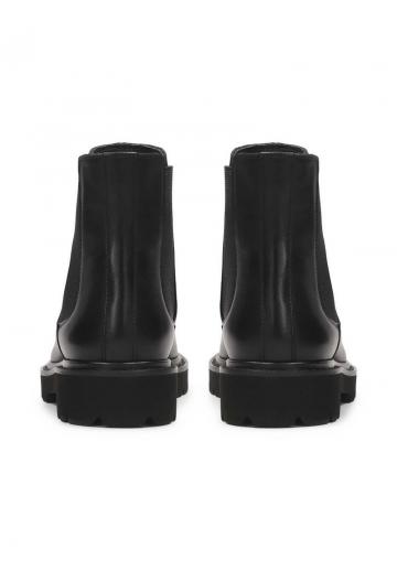 Полусапожки на высоком каблуке