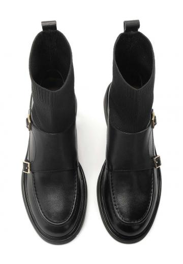 Полусапожки на высоком каблуке