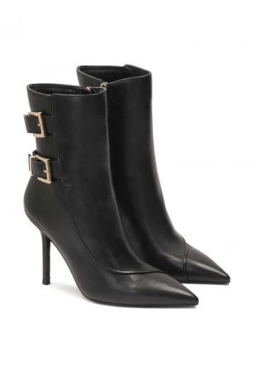 Высокие сапоги