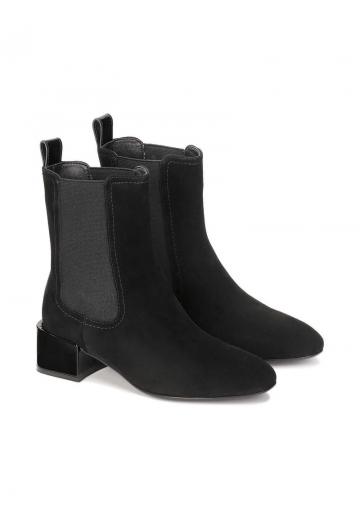 Полусапожки на высоком каблуке