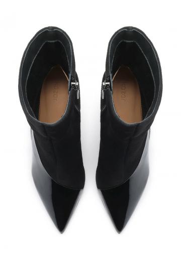 Полусапожки на высоком каблуке