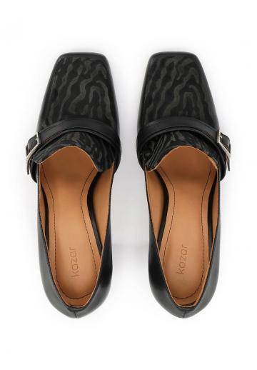 Туфли на высоком каблуке