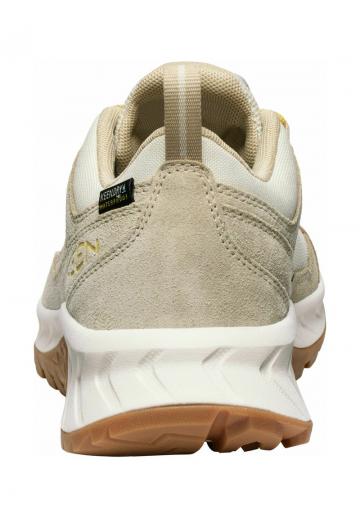 Походные ботинки