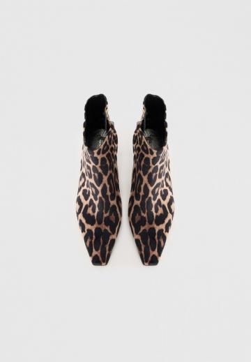 Ботинки челси