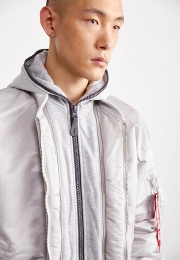 Куртка бомбер