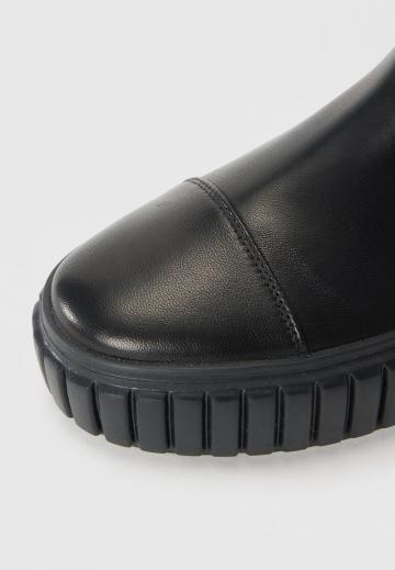 Полусапожки на платформе