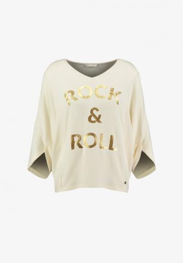 Пуловер с вырезом V