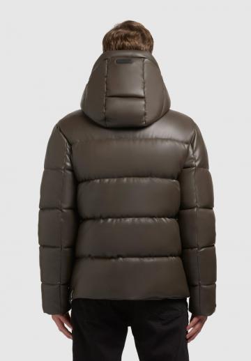 Зимняя куртка