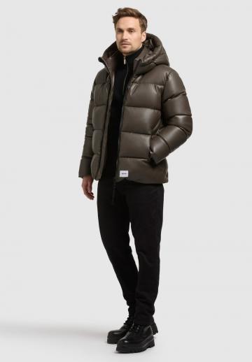 Зимняя куртка