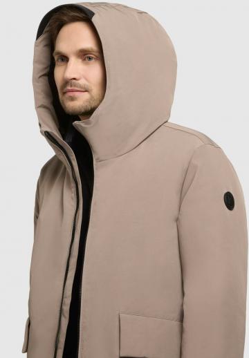 Зимняя куртка