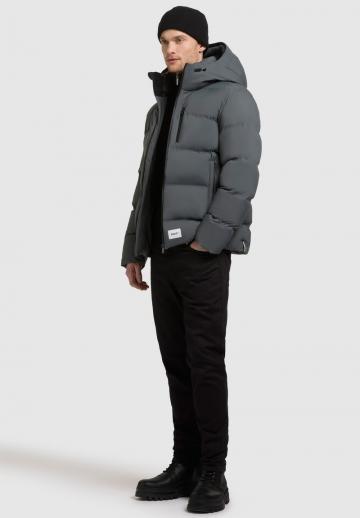 Зимняя куртка