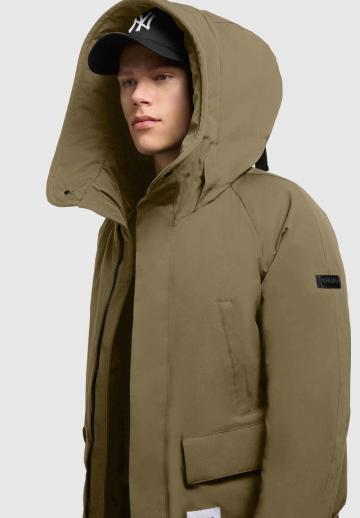 Зимняя куртка