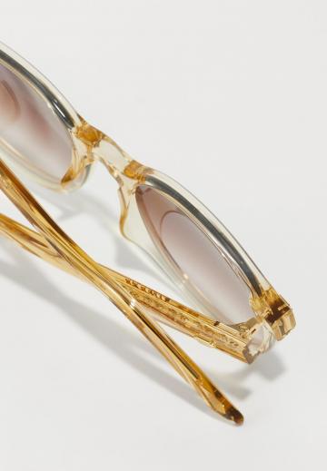 Солнечные очки