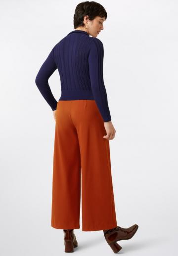 Вязаная кофта