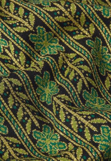 Жаккардовая вязаная кофта