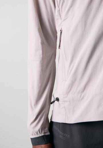 Спортивная куртка