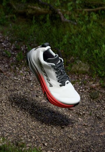 Беговые кроссовки