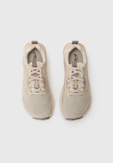 Беговые кроссовки