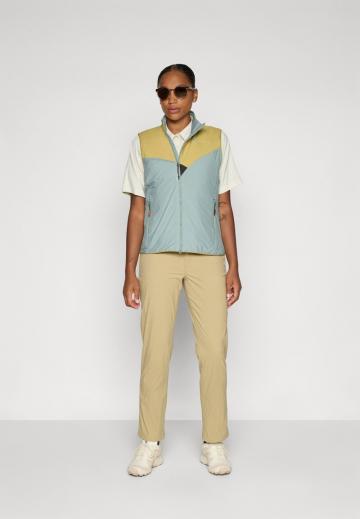 Спортивная куртка