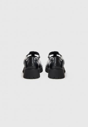 Полуботинки