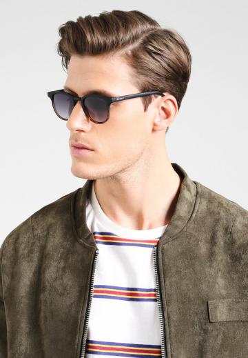 Солнечные очки