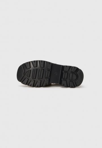 Полусапожки на высоком каблуке