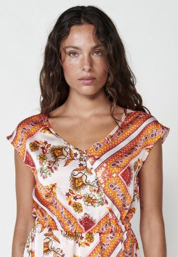 Атласная блузка