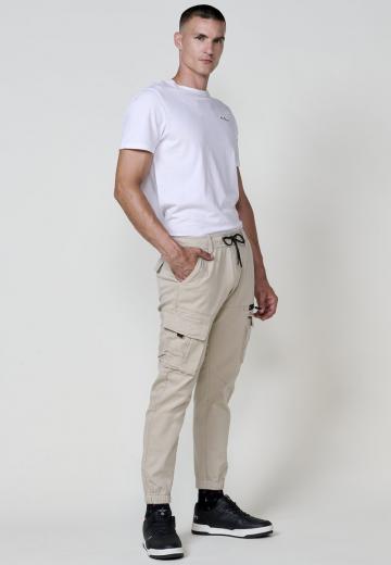 Брюки с накладными карманами