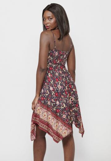 Летнее платье