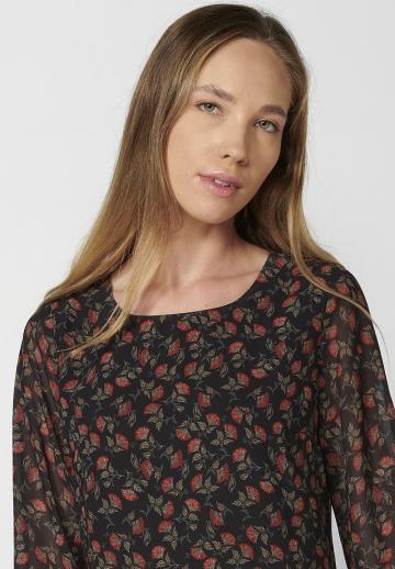 Короткое платье