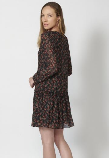 Короткое платье