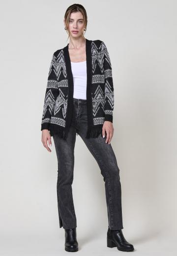 Жаккардовая вязаная кофта