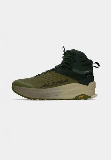 Походные ботинки