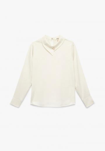 Атласная блузка