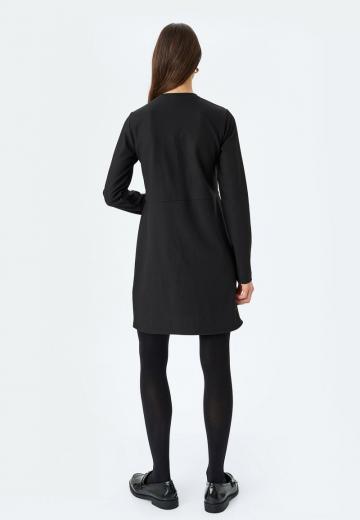 Короткое платье