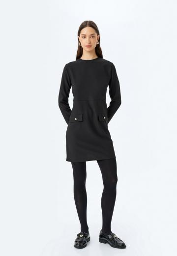 Короткое платье