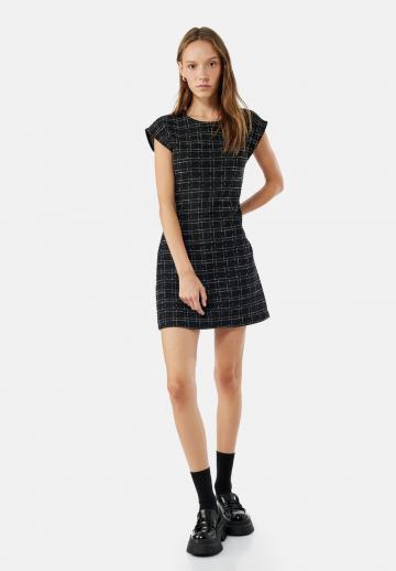 Короткое платье