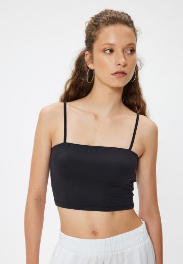 Топ на бретельках