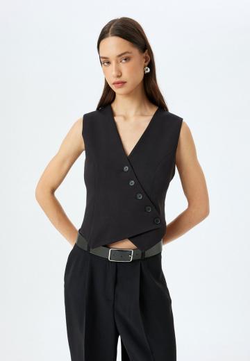 Короткая куртка