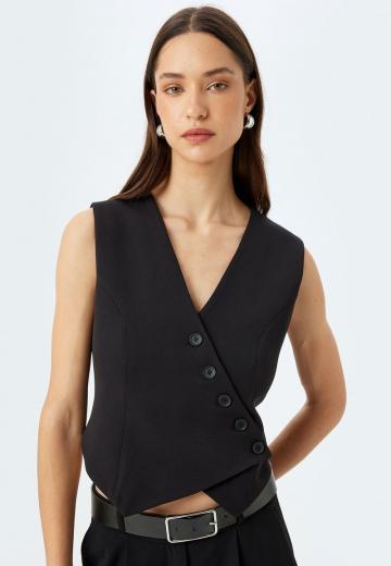 Короткая куртка