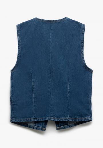 Джинсовая жилетка