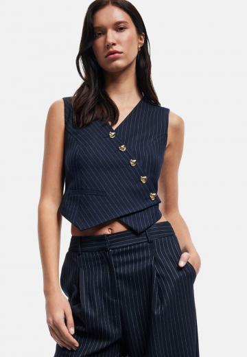 Джинсовая жилетка