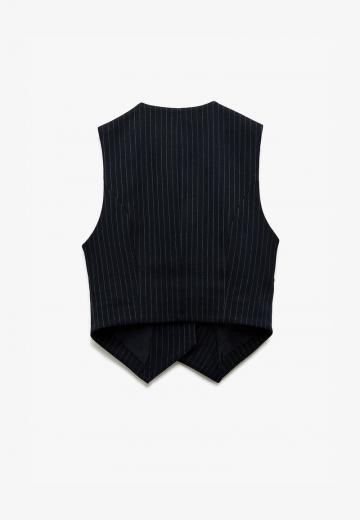 Джинсовая жилетка