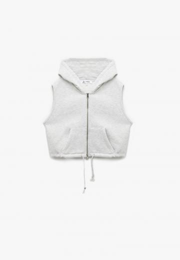 Короткая куртка