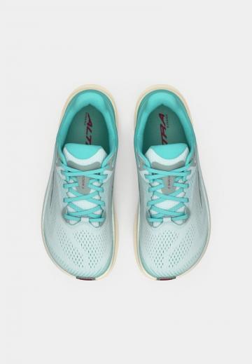 Беговые кроссовки