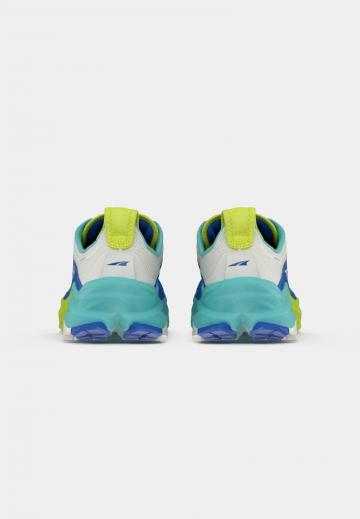 Беговые кроссовки