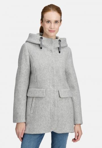 Короткое пальто